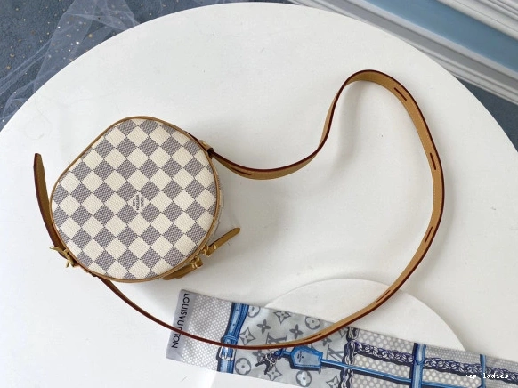 Cheap CHAPEAU SOUPLE LOUIS PM VUITTON BOITE 0802